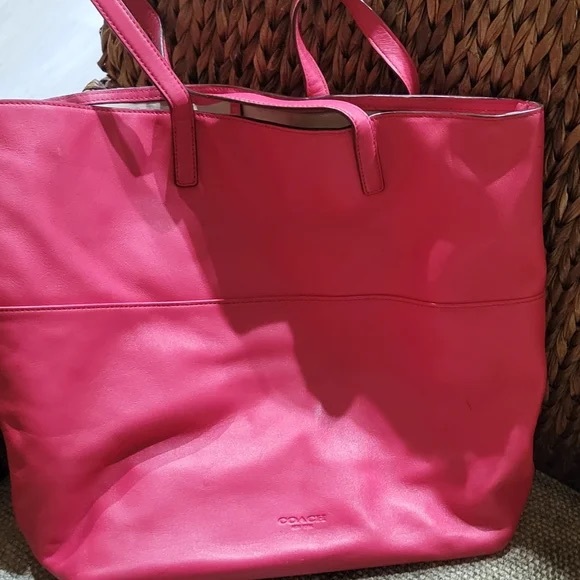 BARBIE Coach Bag! Live your best Barbie life! π₯ π - Picture 14 of 14